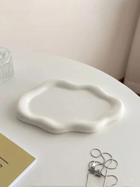 Cloud Decore Tray