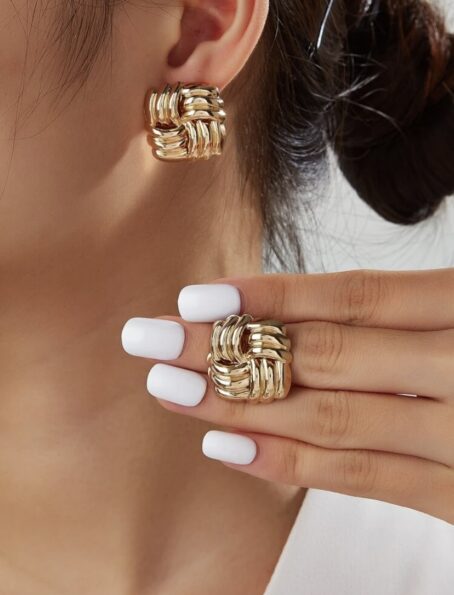Twisted Square Earrings